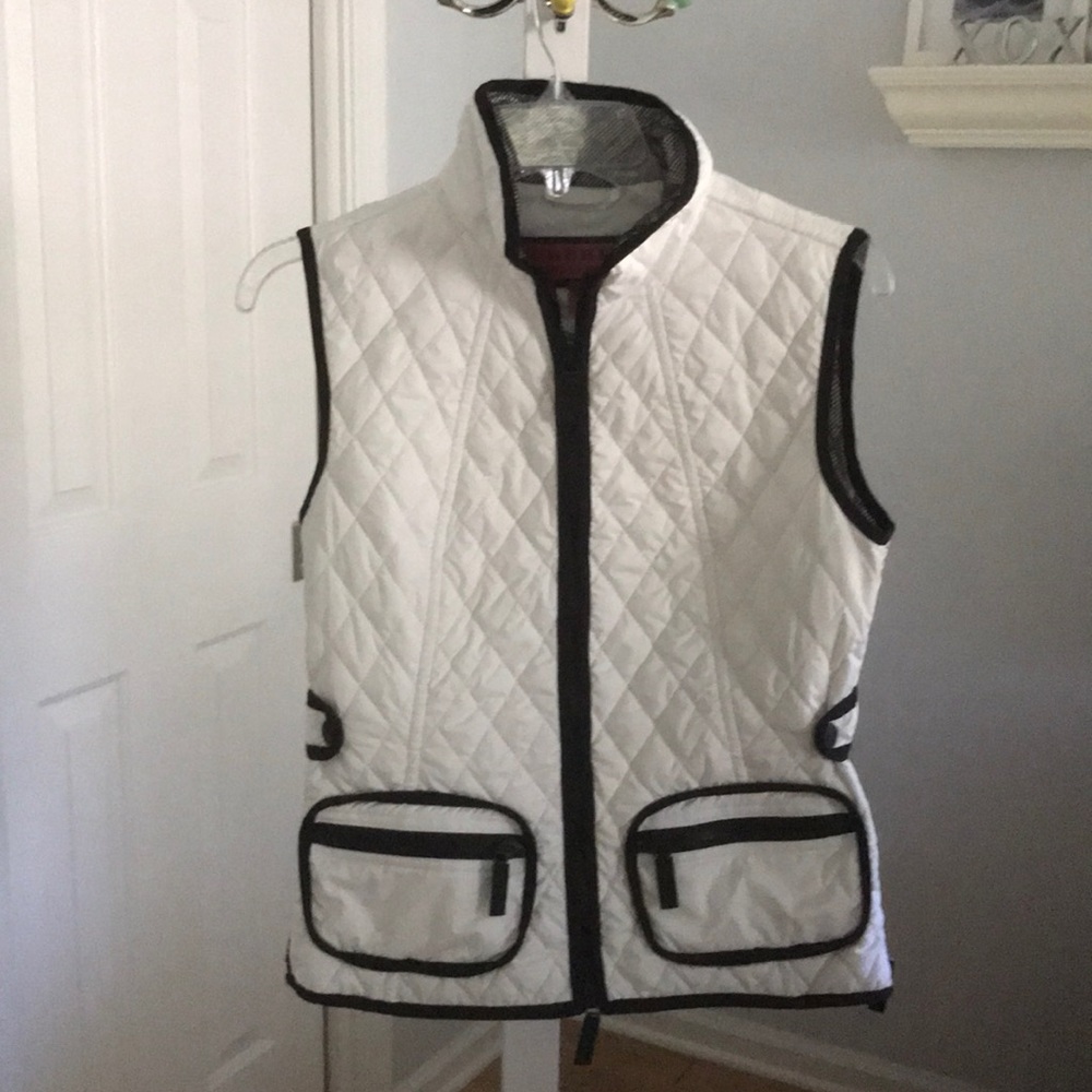 Burberry vest